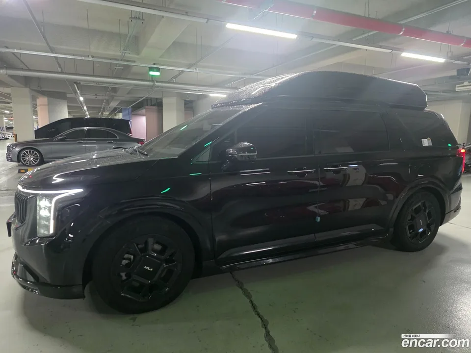 Kia Carnival 9 () 2025 — thumbnail 2