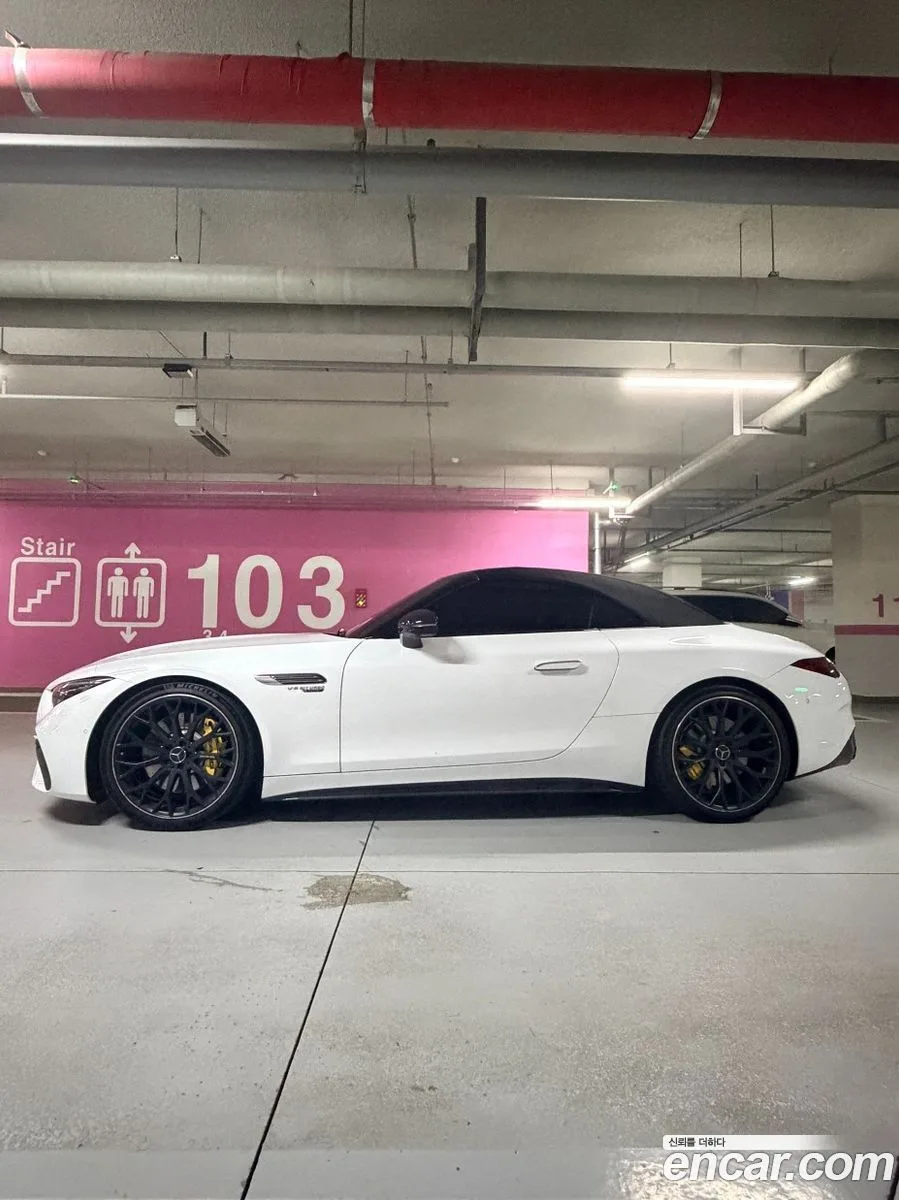 Mercedes-Benz SL-Class AMG SL63 4MATIC+ 2023 — thumbnail 3