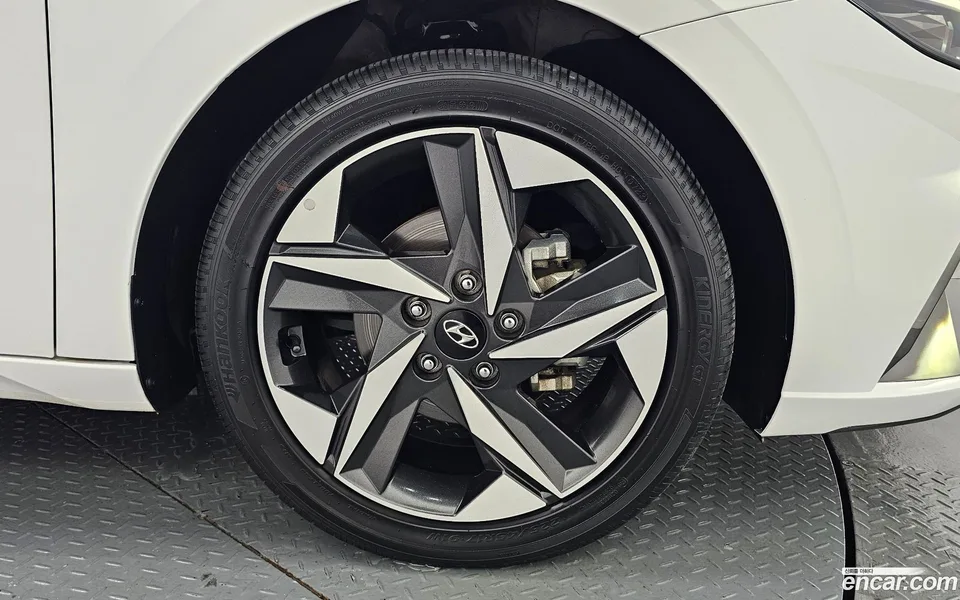 Hyundai Avante 1.6 2023 — thumbnail 5