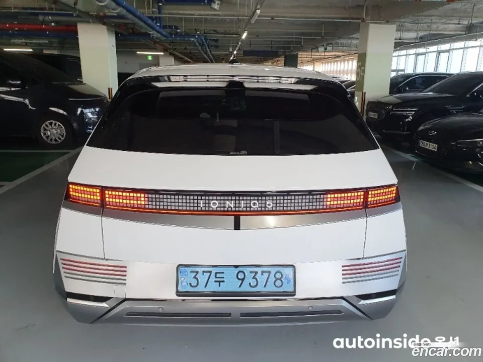Hyundai Ioniq 5 2024 — thumbnail 4
