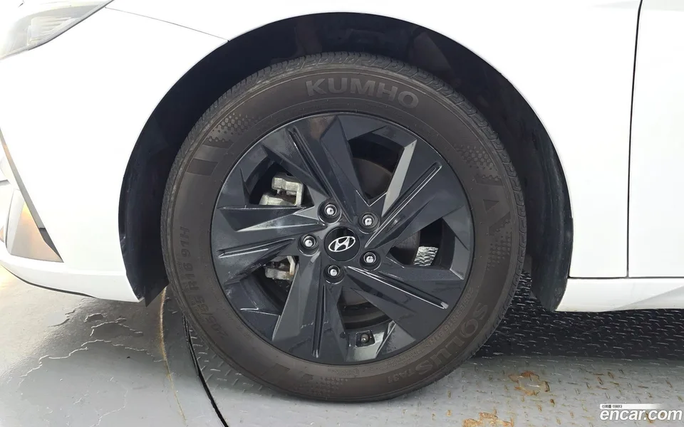Hyundai Avante 1.6 2023 — thumbnail 2
