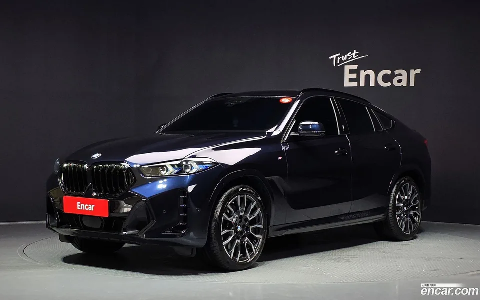 BMW X6 xDrive30d M 2025 — фото 1, купить с доставкой в Москву