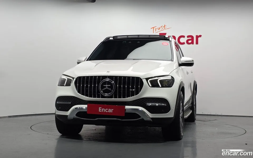 Mercedes-Benz GLE-Class GLE300d 4MATIC 2023 — thumbnail 3