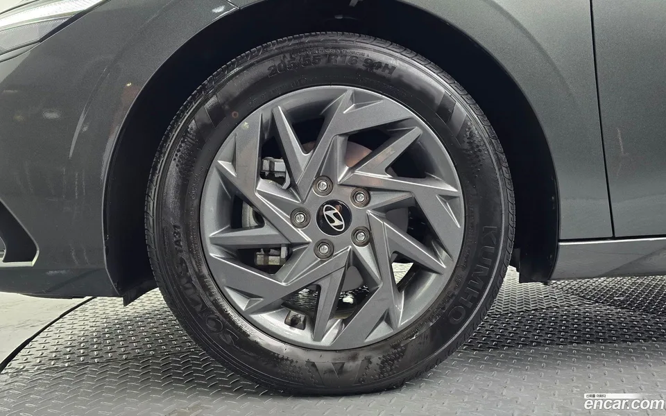 Hyundai Avante CN7 1.6 2023 — thumbnail 5