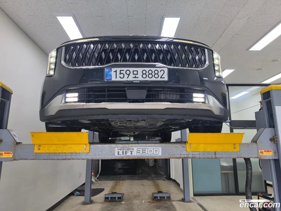 Kia Carnival 9 2024 — photo 1, buy with delivery to Moscow