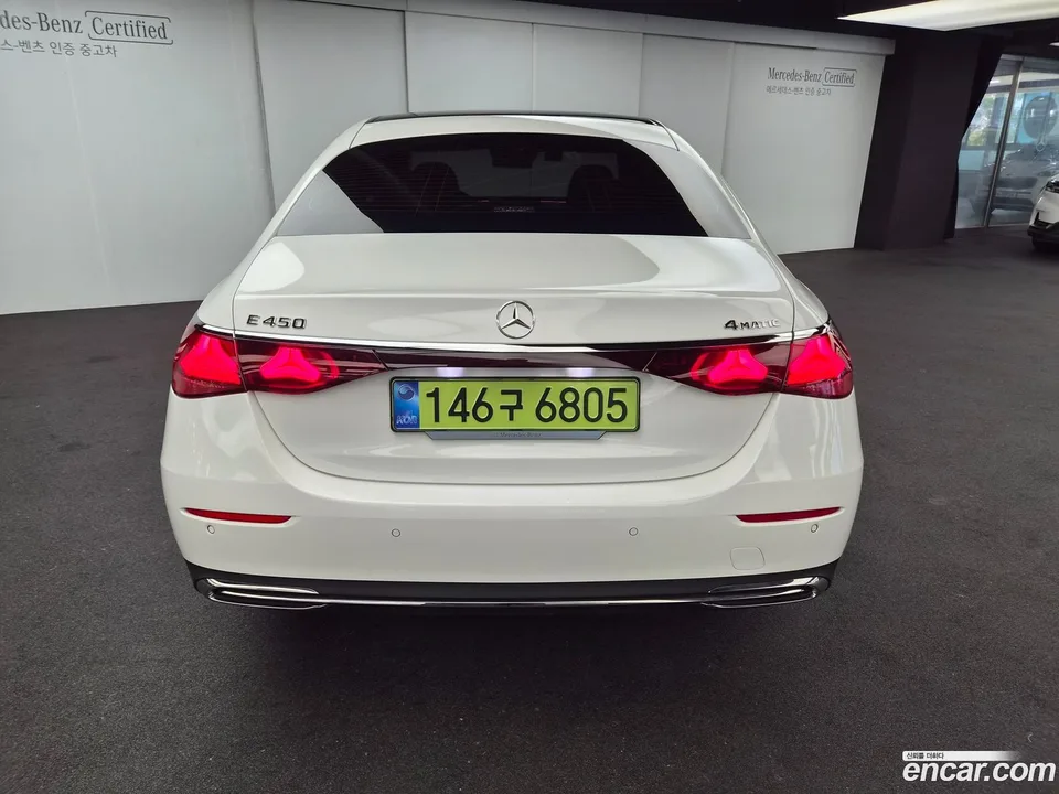 Mercedes-Benz E-Class E450 4MATIC 2026 — миниатюра 4