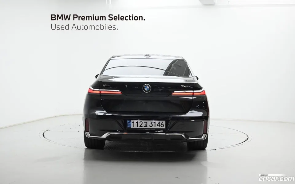 BMW 7 Series 740d xDrive M 2024 — thumbnail 4
