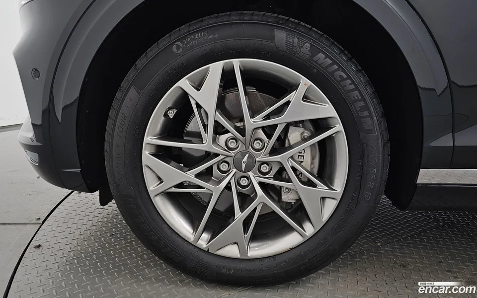 Genesis GV70 2.5T AWD 2023 — thumbnail 2