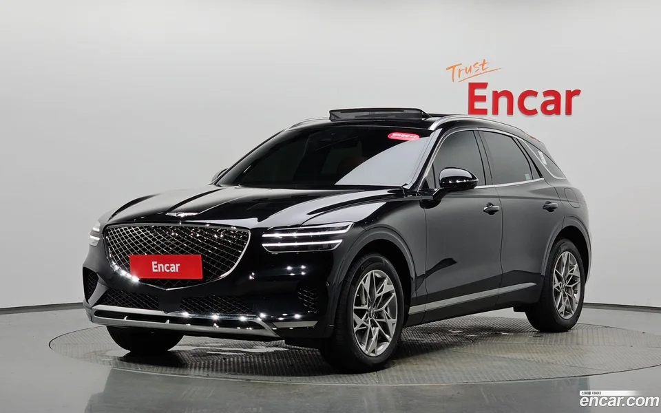 Genesis GV70 2.5T AWD 2023 — photo 1, buy with delivery to Moscow