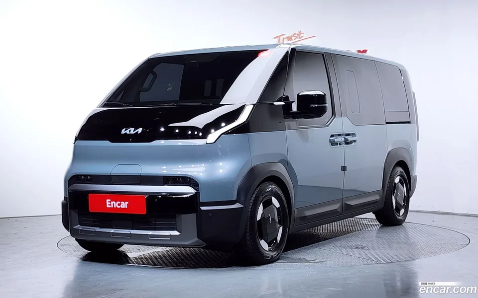 Kia PV5 2026 — photo 1, buy with delivery to Moscow