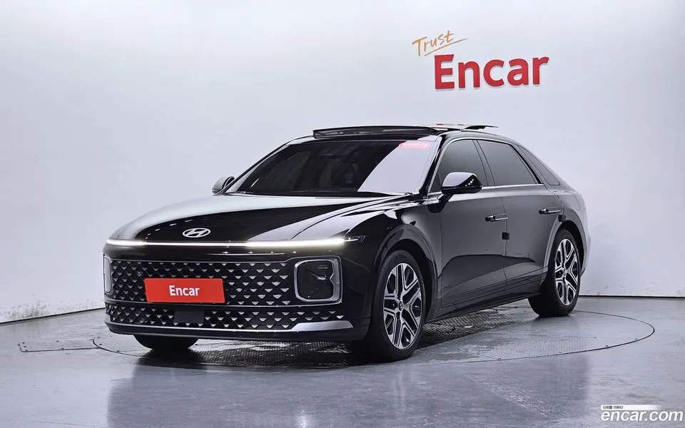 Hyundai Grandeur Hybrid 2024 — photo 1, buy with delivery to Moscow
