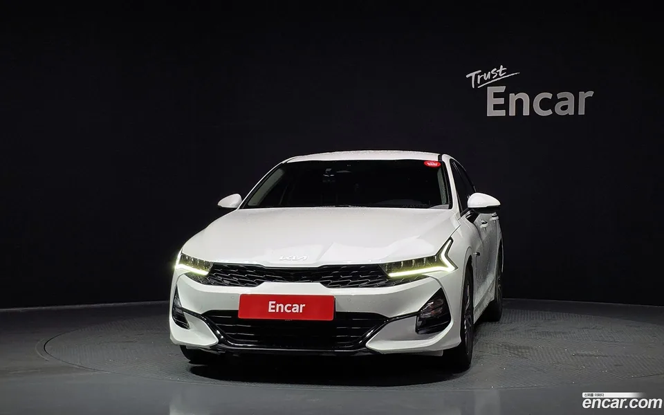 Kia K5 2.0 2022 — thumbnail 3