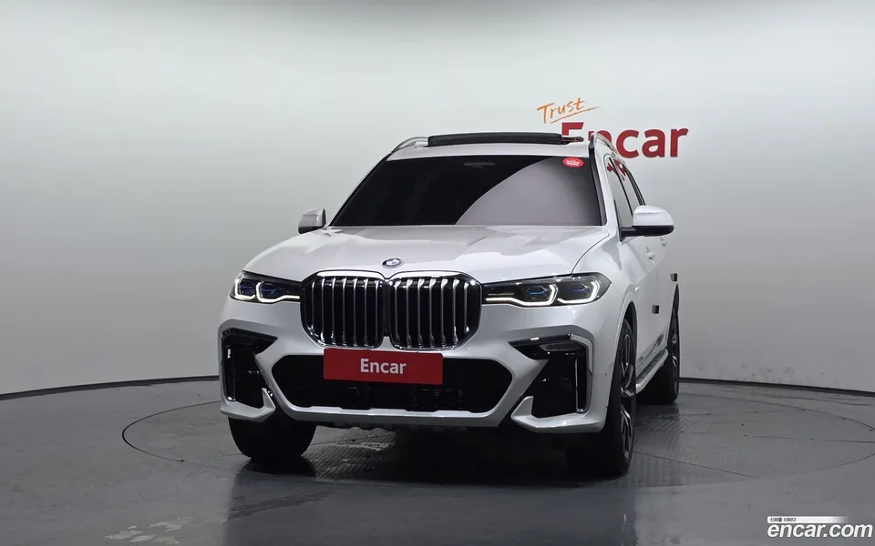 BMW X7 xDrive 40i M 6 2022 — thumbnail 3