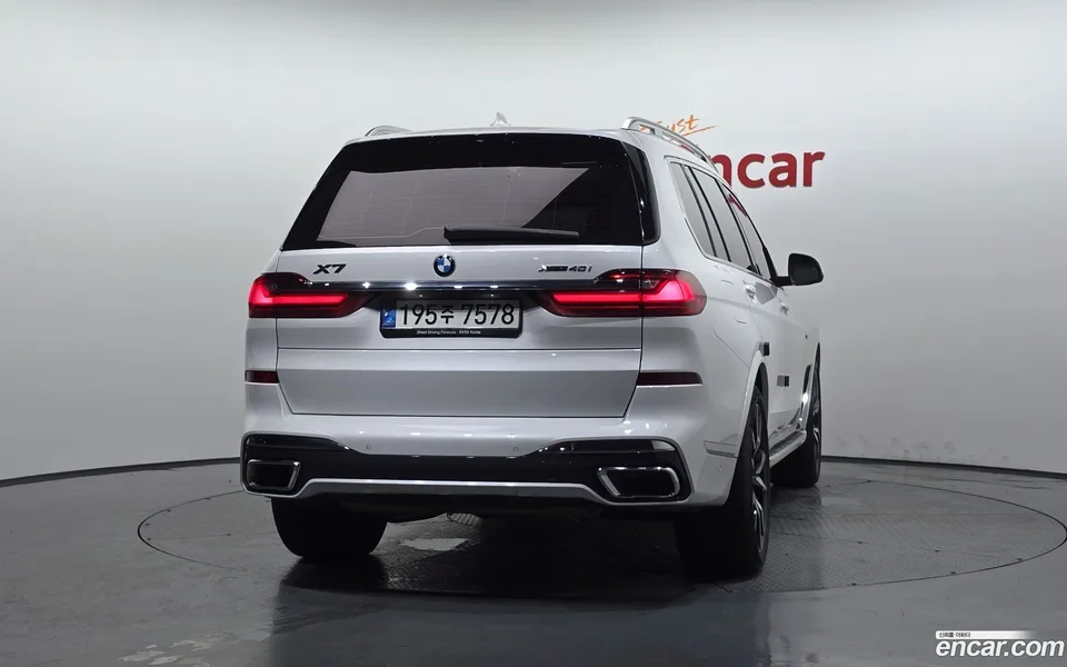 BMW X7 xDrive 40i M 6 2022 — thumbnail 4