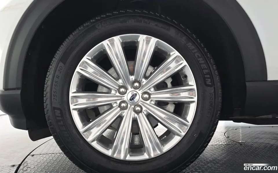 Ford Explorer 2.3 4WD 2023 — thumbnail 5