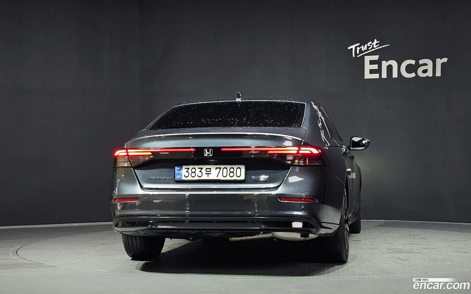 Honda Accord 2.0 2024 — thumbnail 4