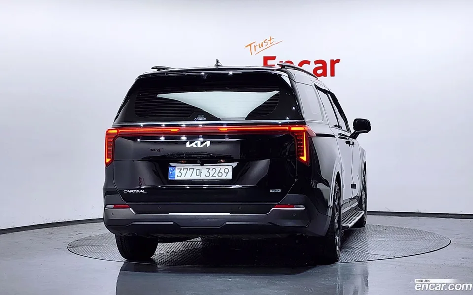 Kia Carnival HEV 9 2024 — миниатюра 4