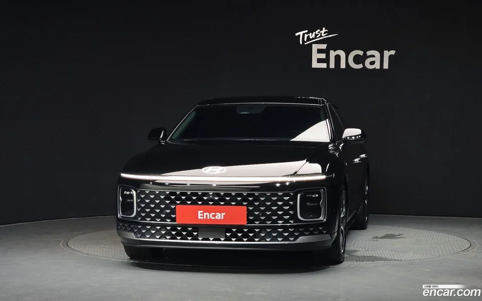 Hyundai Grandeur Hybrid 2023 — thumbnail 3