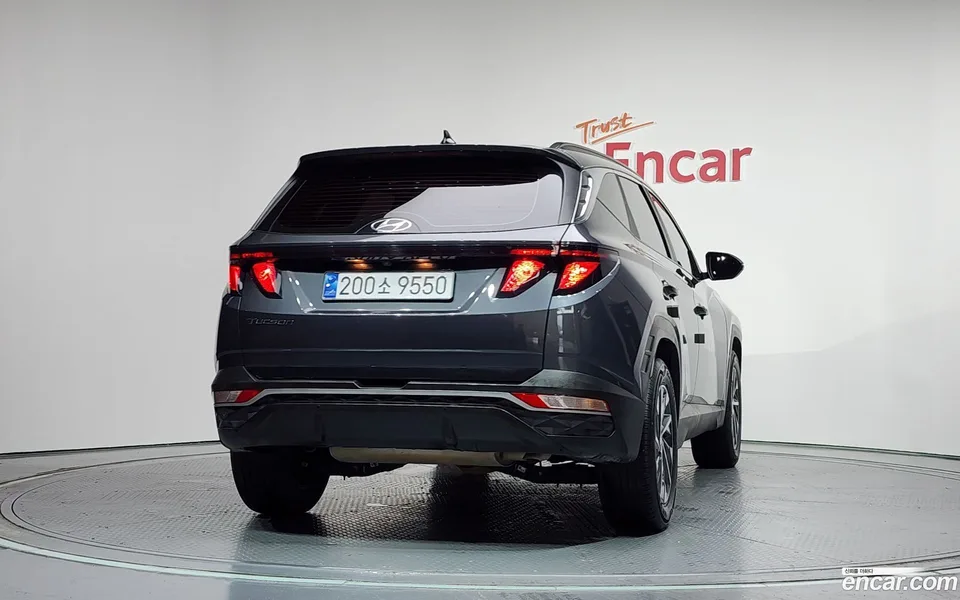 Hyundai Tucson 1.6 2WD 2022 — thumbnail 4
