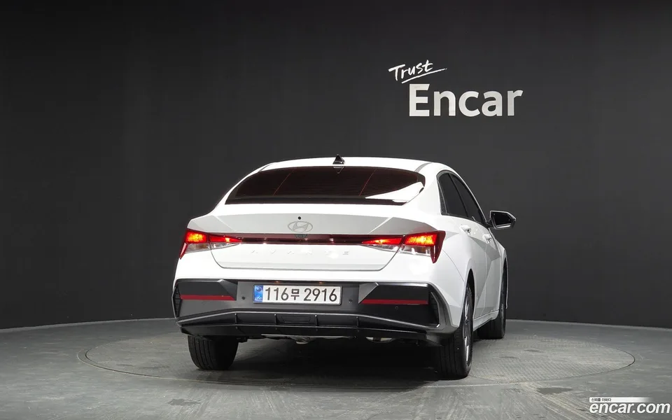 Hyundai Avante CN7 1.6 2025 — thumbnail 4