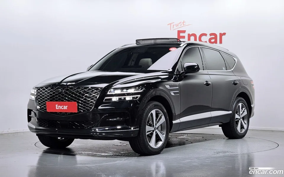 Genesis GV80 2.5T AWD 2023 — photo 1, buy with delivery to Moscow