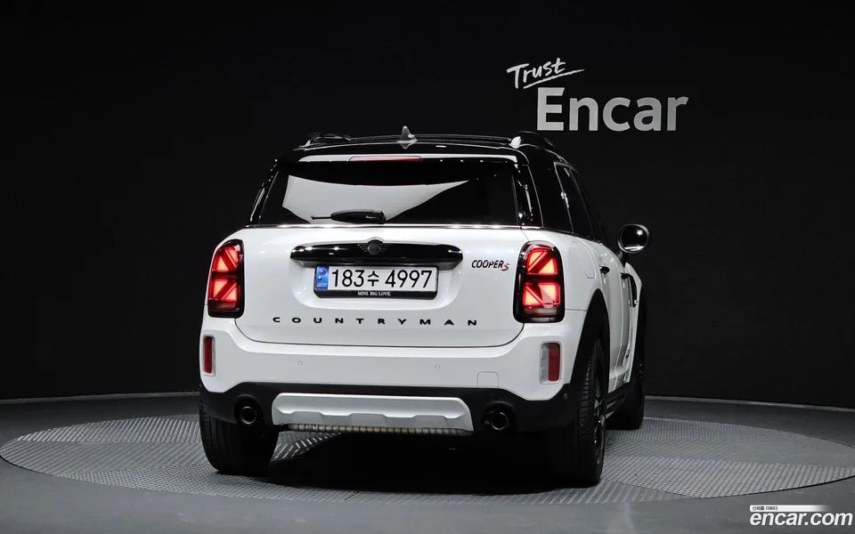 MINI Cooper S Countryman ALL4 2024 — thumbnail 4
