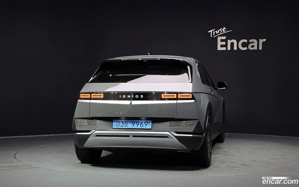 Hyundai Ioniq 5 2022 — thumbnail 4