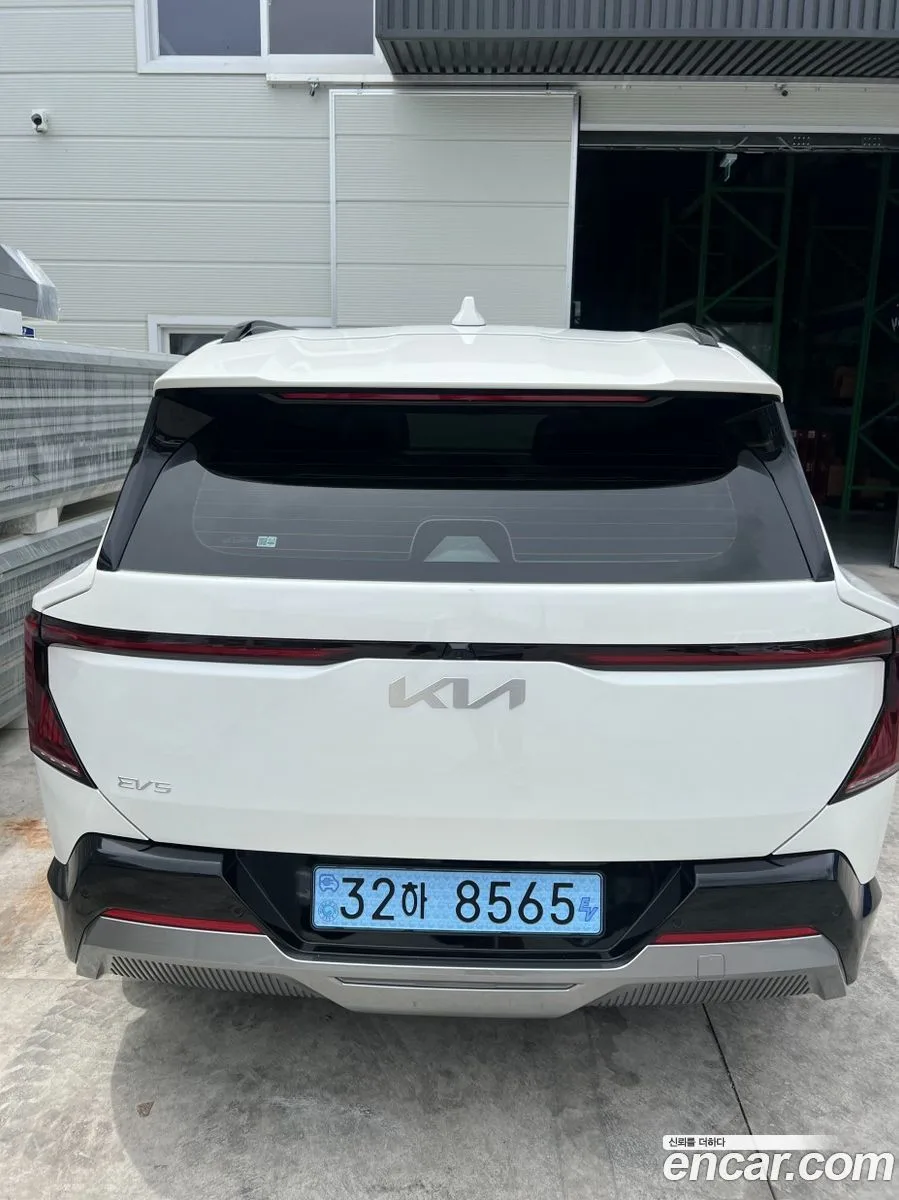 Kia EV5 2WD 2026 — миниатюра 4