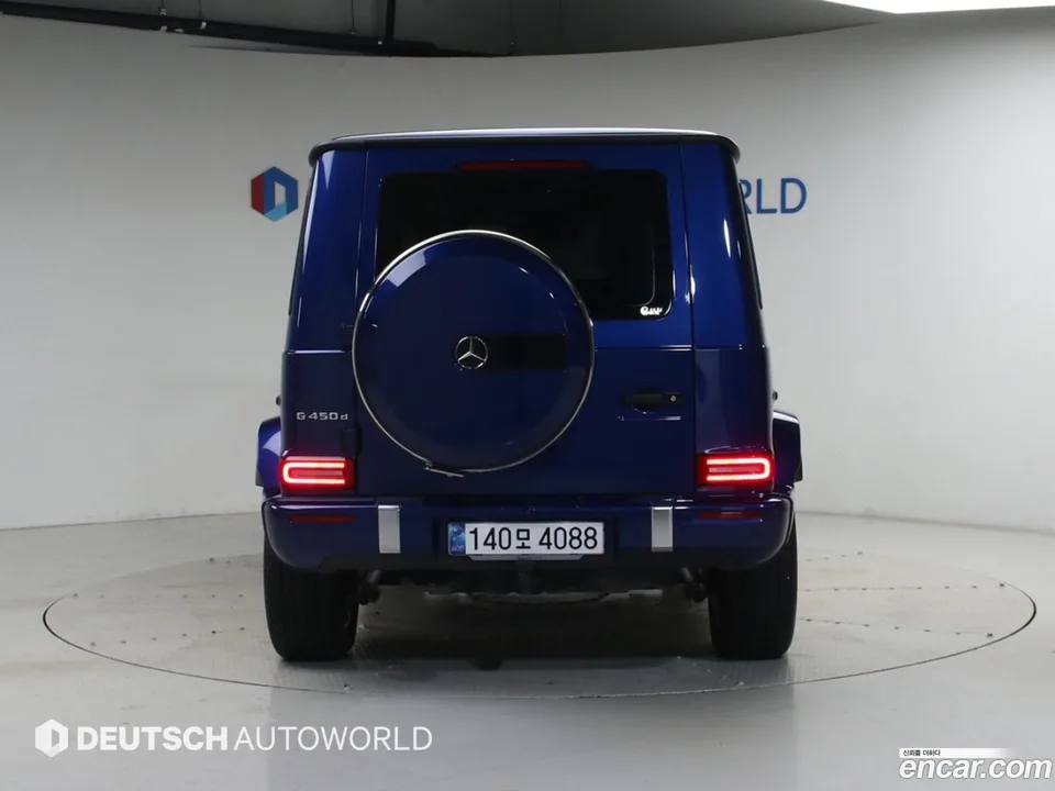 Mercedes-Benz G-Class G450d 2024 — thumbnail 4