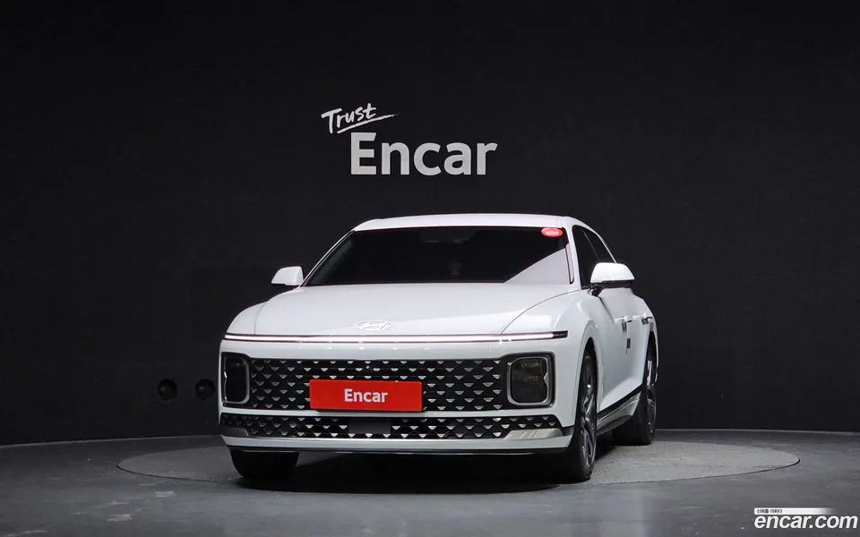 Hyundai Grandeur Hybrid 2024 — thumbnail 3