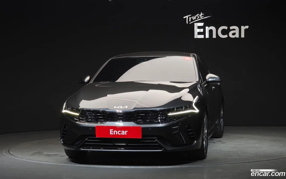 Kia K5 Hybrid 2022 — thumbnail 3