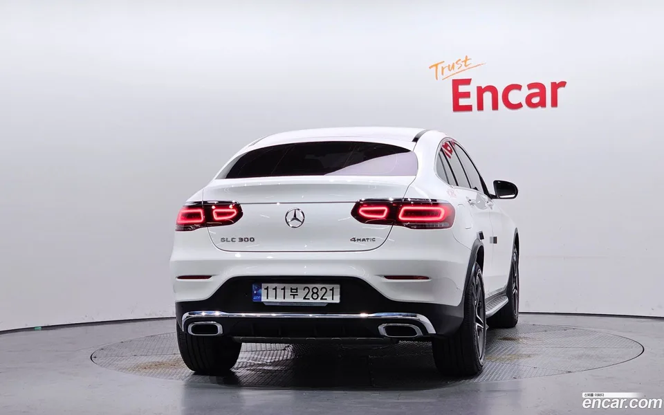 Mercedes-Benz GLC-Class GLC300 4MATIC 2023 — thumbnail 4