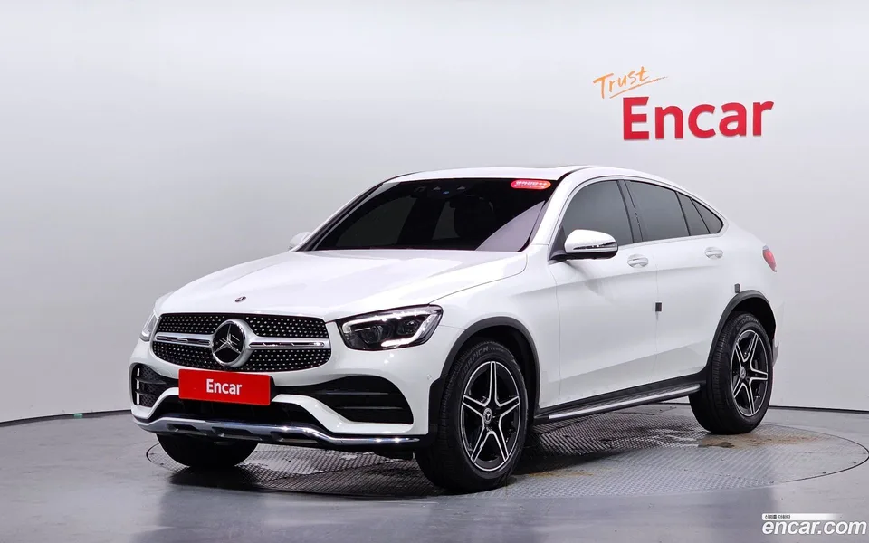 Mercedes-Benz GLC-Class GLC300 4MATIC 2023 — photo 1, buy with delivery to Moscow