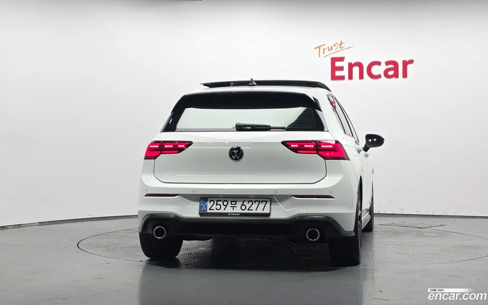 Volkswagen Golf 2.0 GTI 2024 — thumbnail 4