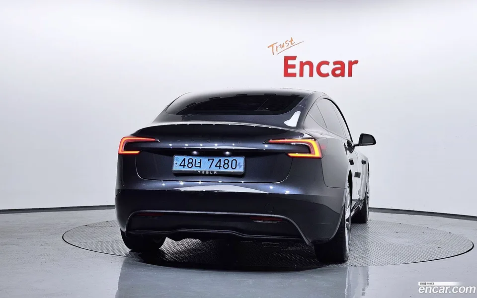 Tesla Model 3 RWD 2024 — thumbnail 4
