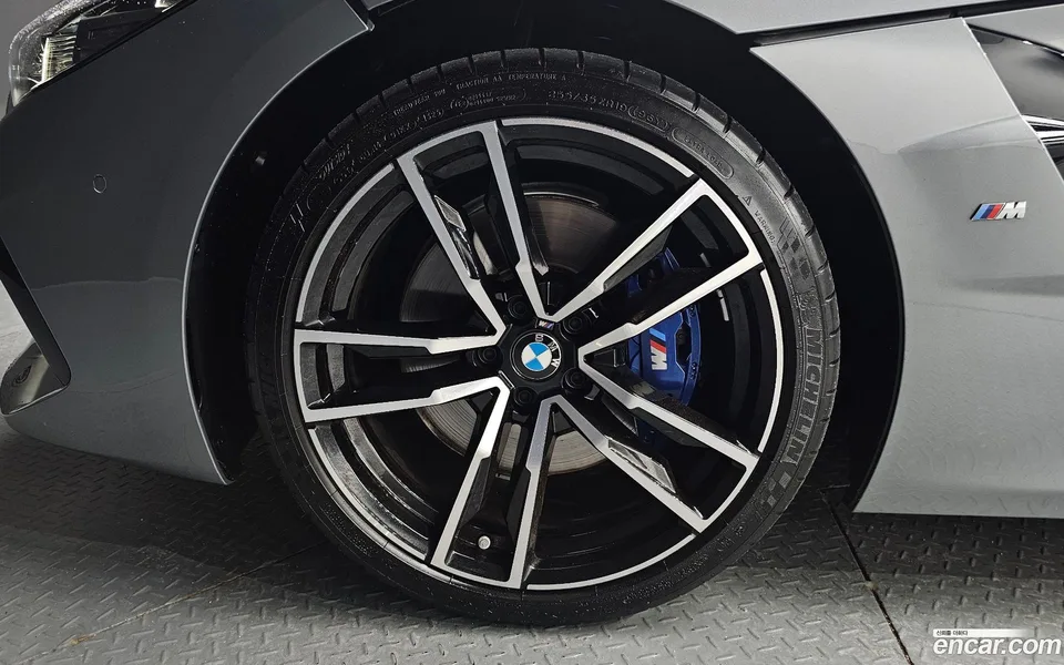 BMW Z4 sDrive20i M 2025 — thumbnail 5