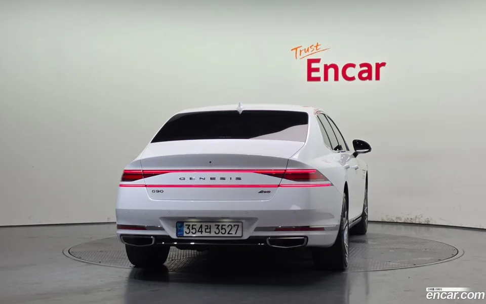 Genesis G90 3.5 AWD 2023 — thumbnail 4