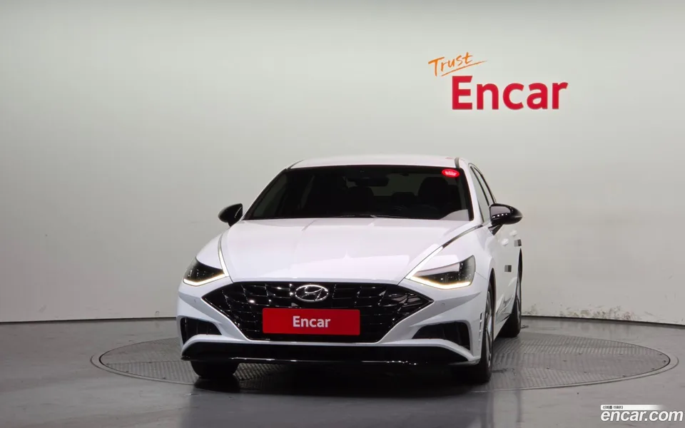 Hyundai Sonata 2.0 2022 — thumbnail 3