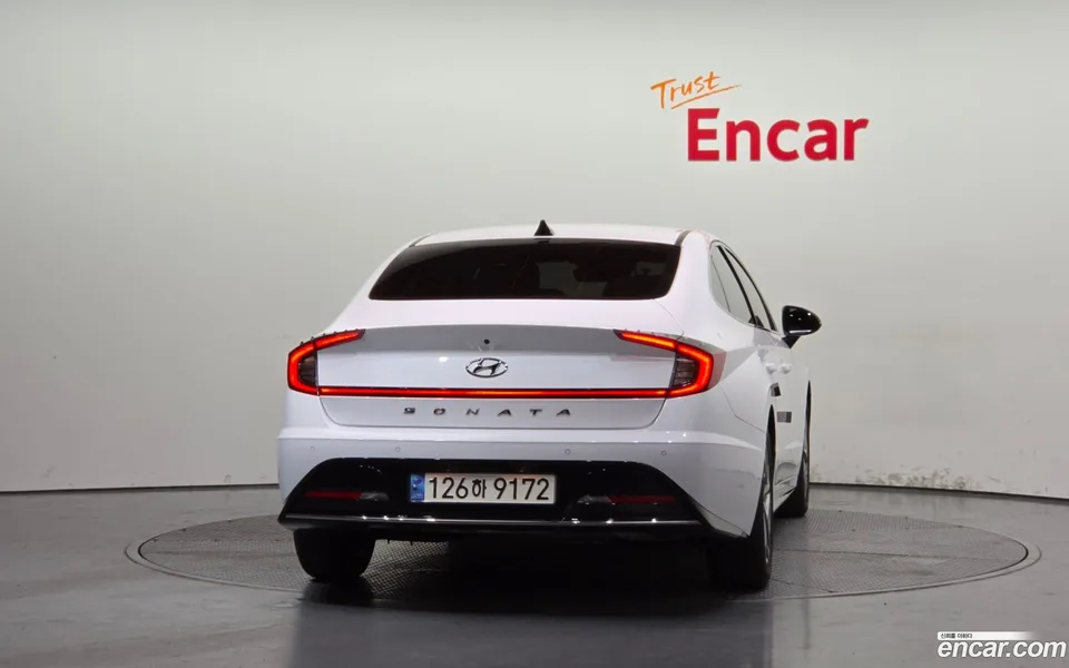 Hyundai Sonata 2.0 2022 — thumbnail 4