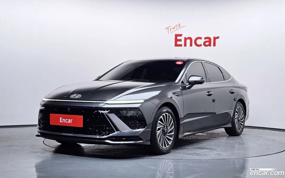 Hyundai Sonata The Edge Hybrid 2026 — photo 1, buy with delivery to Moscow