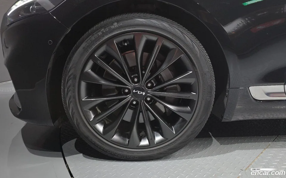 Kia K9 3.8 GDI AWD 2024 — thumbnail 5