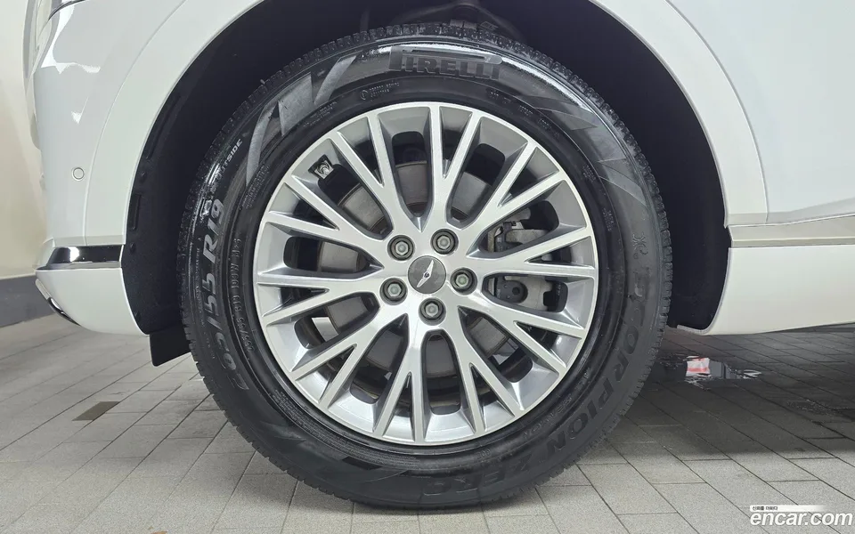 Genesis GV80 2.5T 2WD 2023 — thumbnail 2
