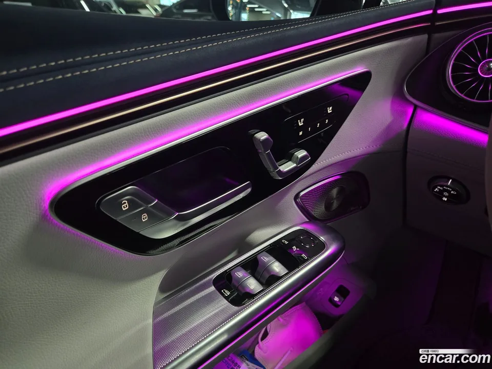Mercedes-Benz EQE EQE350 4MATIC 2023 — thumbnail 2