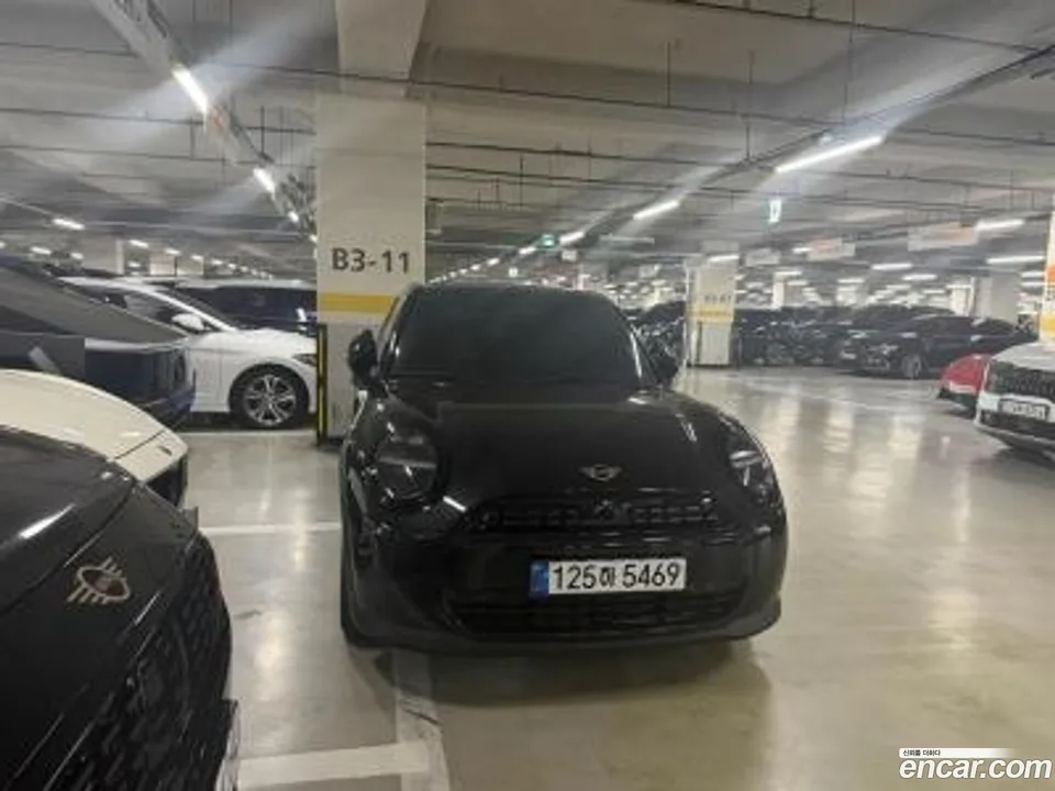 MINI Cooper C 5 2026 — photo 1, buy with delivery to Moscow