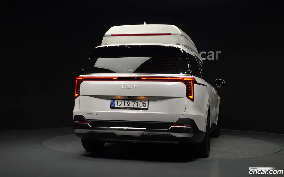 Kia Carnival 9 () 2024 — thumbnail 4