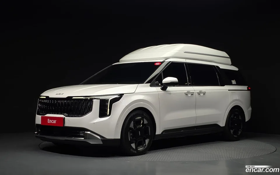 Kia Carnival 9 () 2024 — photo 1, buy with delivery to Moscow
