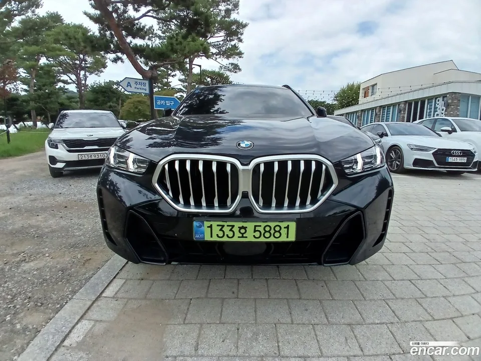 BMW X6 xDrive30d M 2025 — thumbnail 3