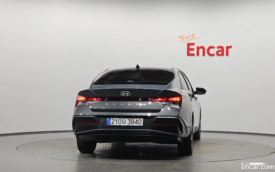 Hyundai Avante CN7 Hybrid 2026 — thumbnail 4