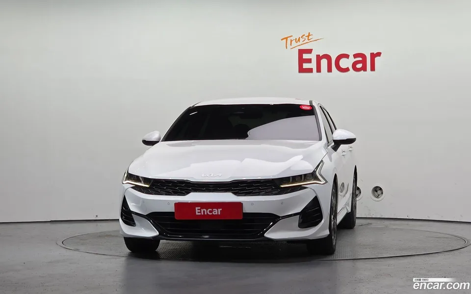 Kia K5 2.0 2022 — thumbnail 3