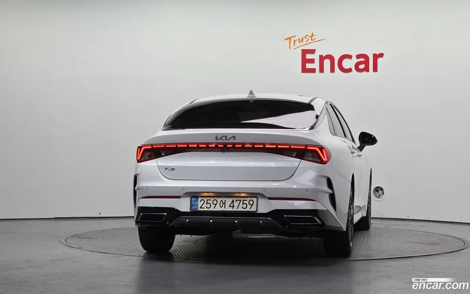 Kia K5 2.0 2022 — thumbnail 4